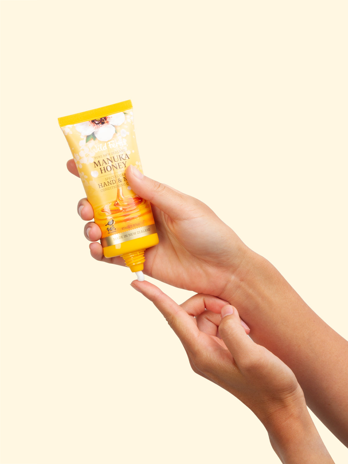 Wild Ferns Manuka Honey Special Care Hand & Nail Conditioning Crème, 85ml Hand