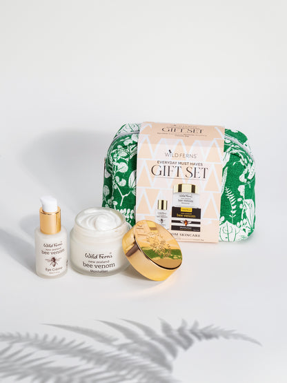 Bee Venom Everyday Must Haves Gift Set