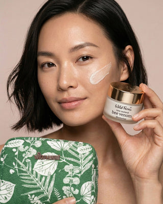 Bee Venom Everyday Must Haves Gift Set