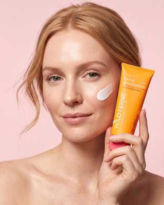 Essentials Mānuka Honey Facial Moisturiser SPF15