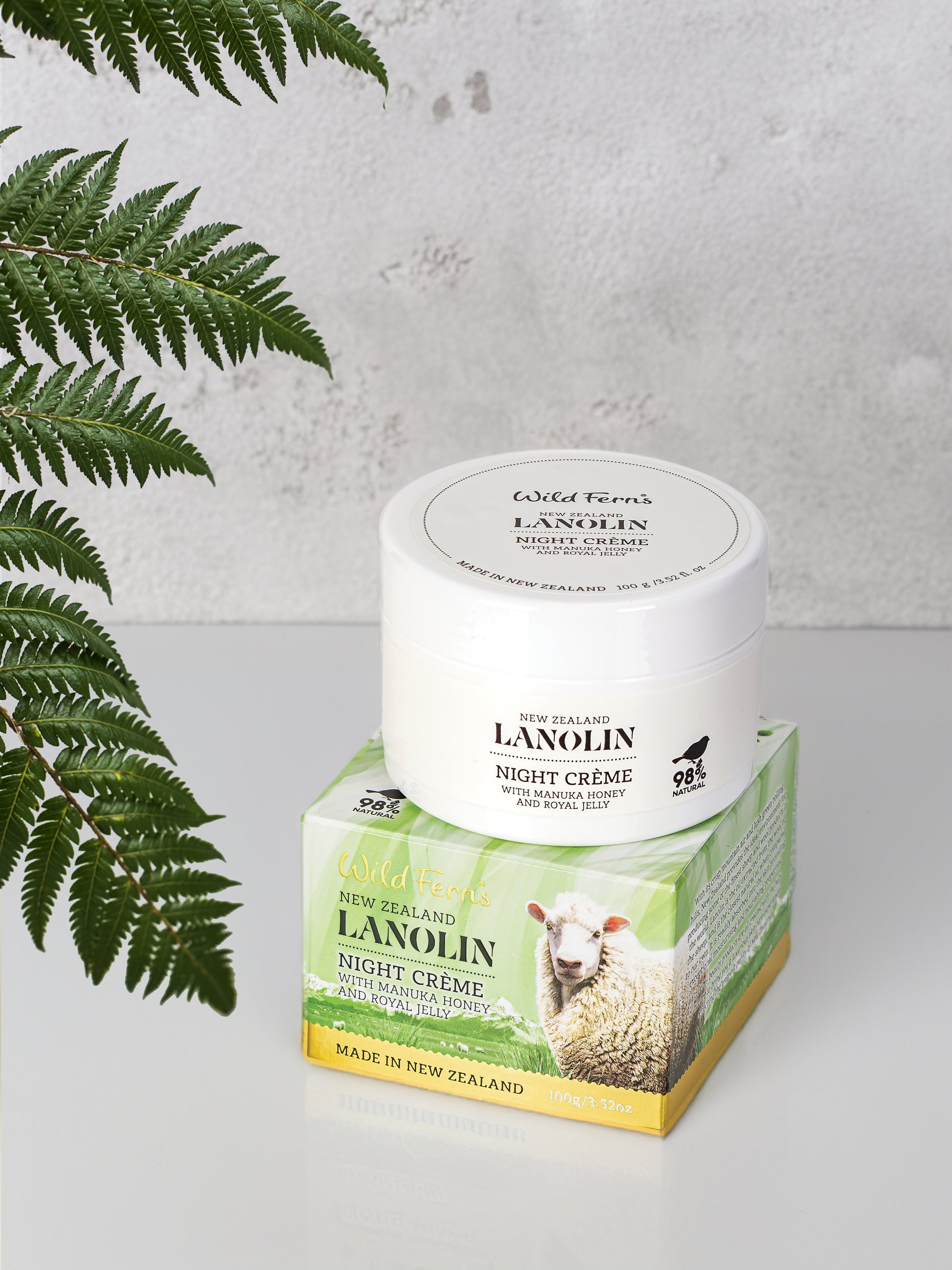 Wild Ferns Lanolin Night Cream with Manuka Honey and Royal Jelly - Lifestyle