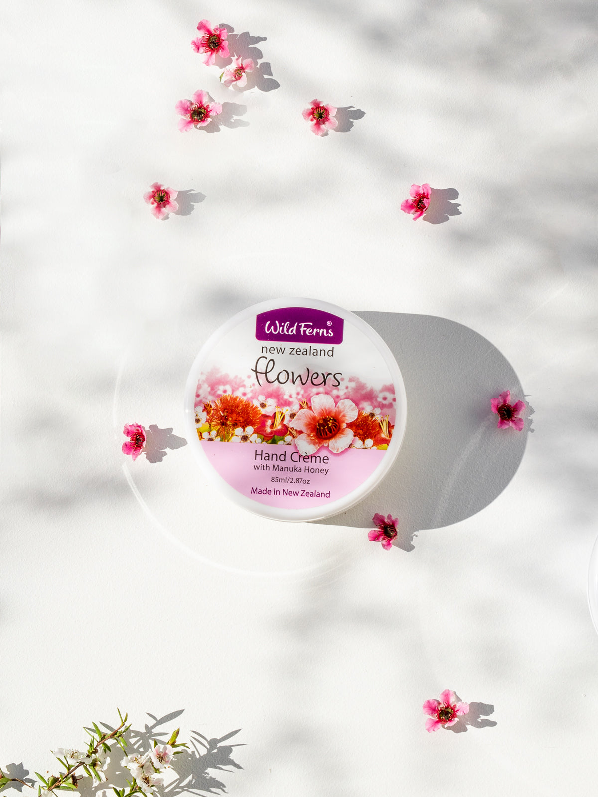 Wild Ferns Flowers Hand Crème, 85ml Lifestyle 2