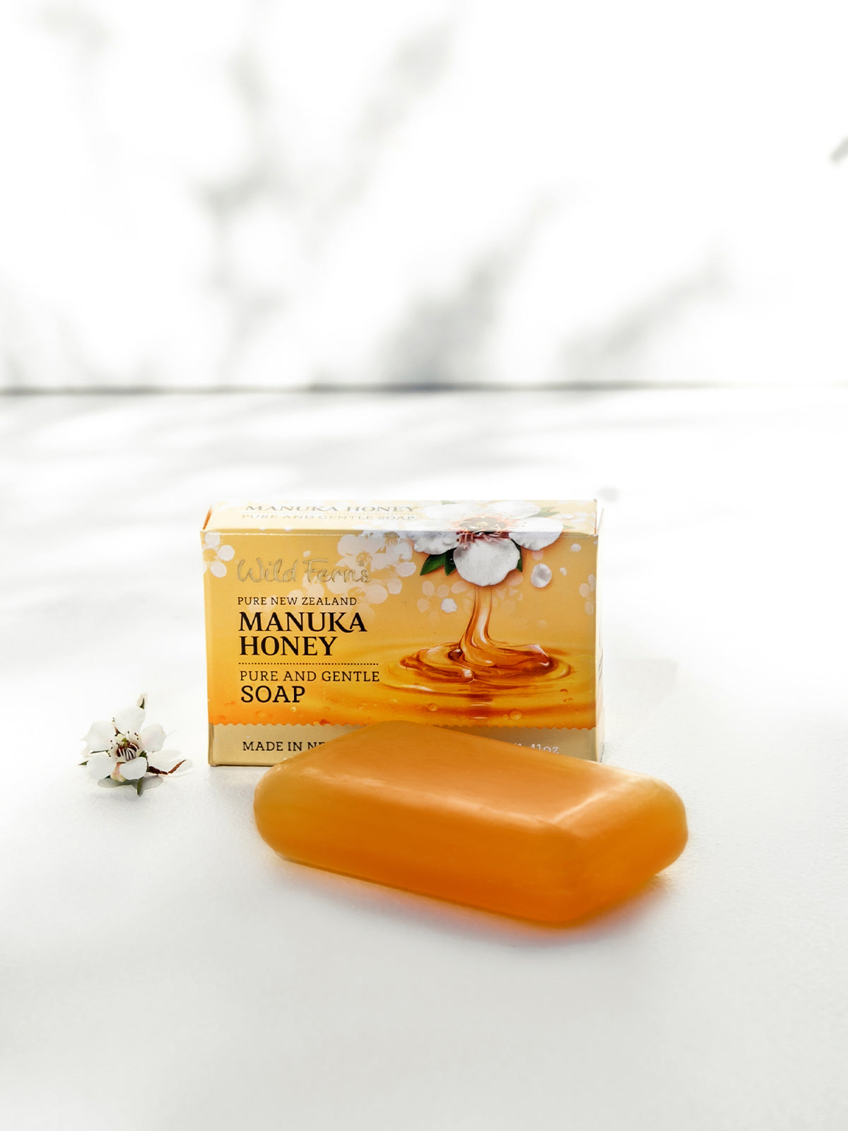 Wild Ferns Manuka Honey Pure & Gentle Soap, 40g Lifestyle 1
