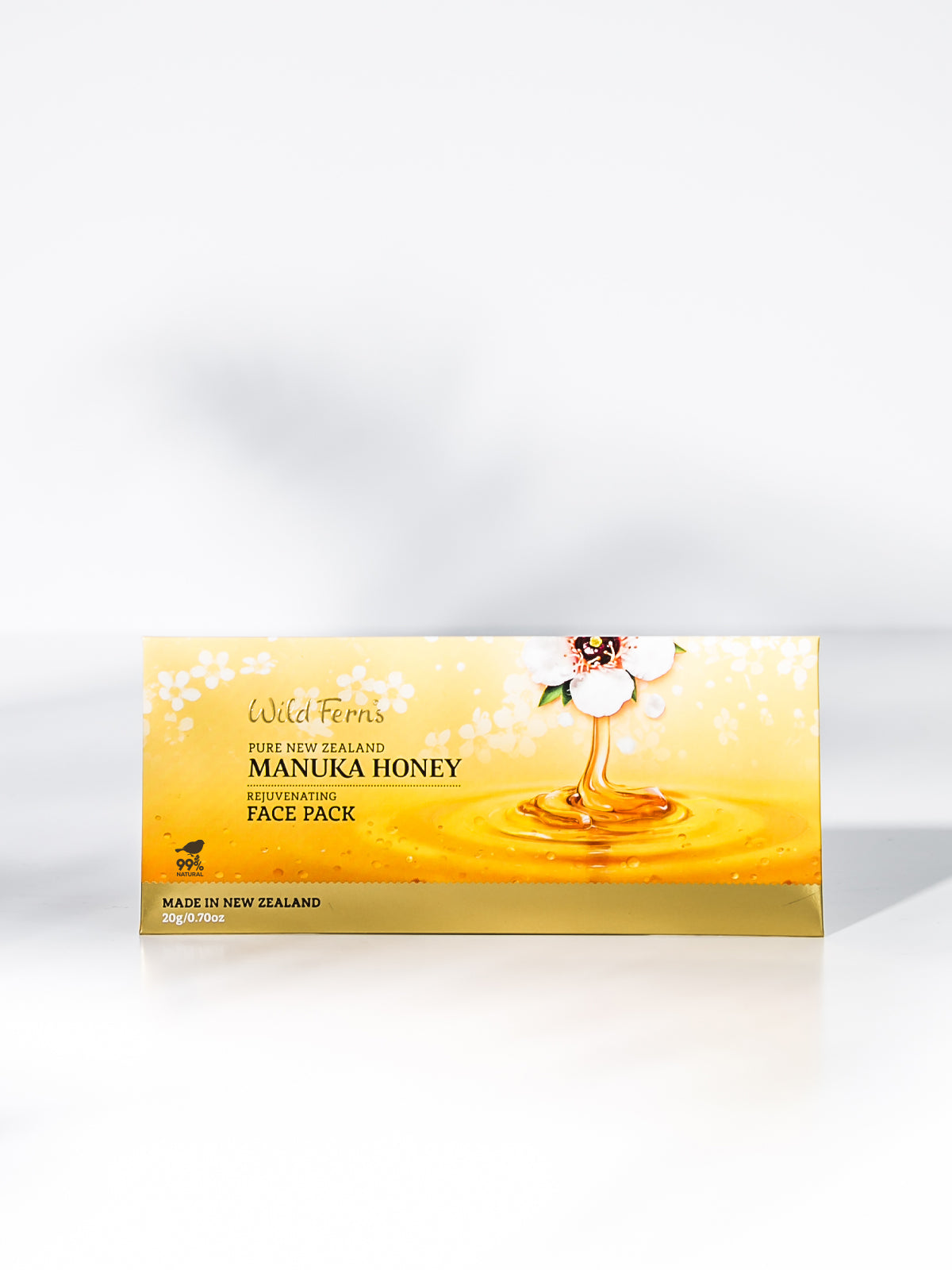 Wild Ferns Manuka Honey Rejuvenating Face Pack, 20g Lifestyle 1